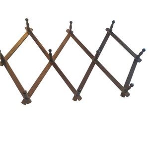 Vintage MCM Nevco 10 Peg Coffee Cup Holder Expand  Wooden Wall Rack accordian